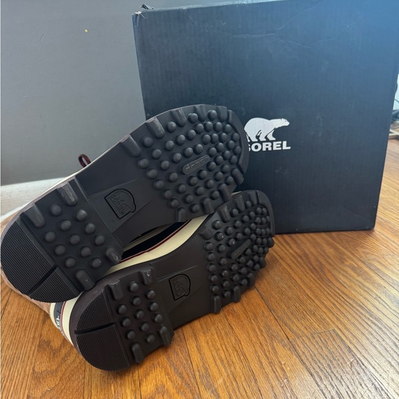 Men’s SOREL CARIBOU Boots NWT - Picture 4 of 5